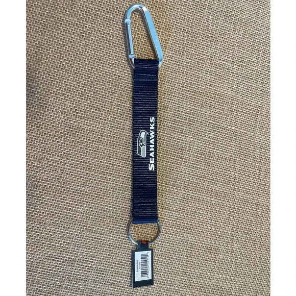 NWT NFL Seattle Seahawks Carabiner Lanyard Keychain  - 8 Inches - Picture 2 of 4